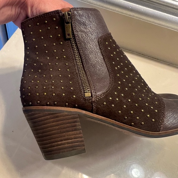 Lucky Brand chocolate brown leather studded boots size 8.5 - Picture 4 of 12